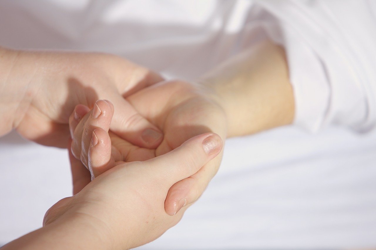 Manuelle Lymphdrainage - unterstützt bei Ödemen